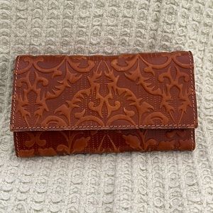 Patricia Nash Tri Fold Embosed Leather Wallet NWOT